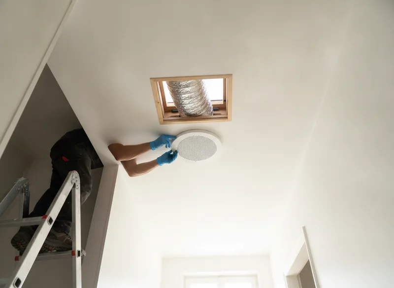 Pose d'une ventilation par insufflation à Saint-Brevin-les-Pins